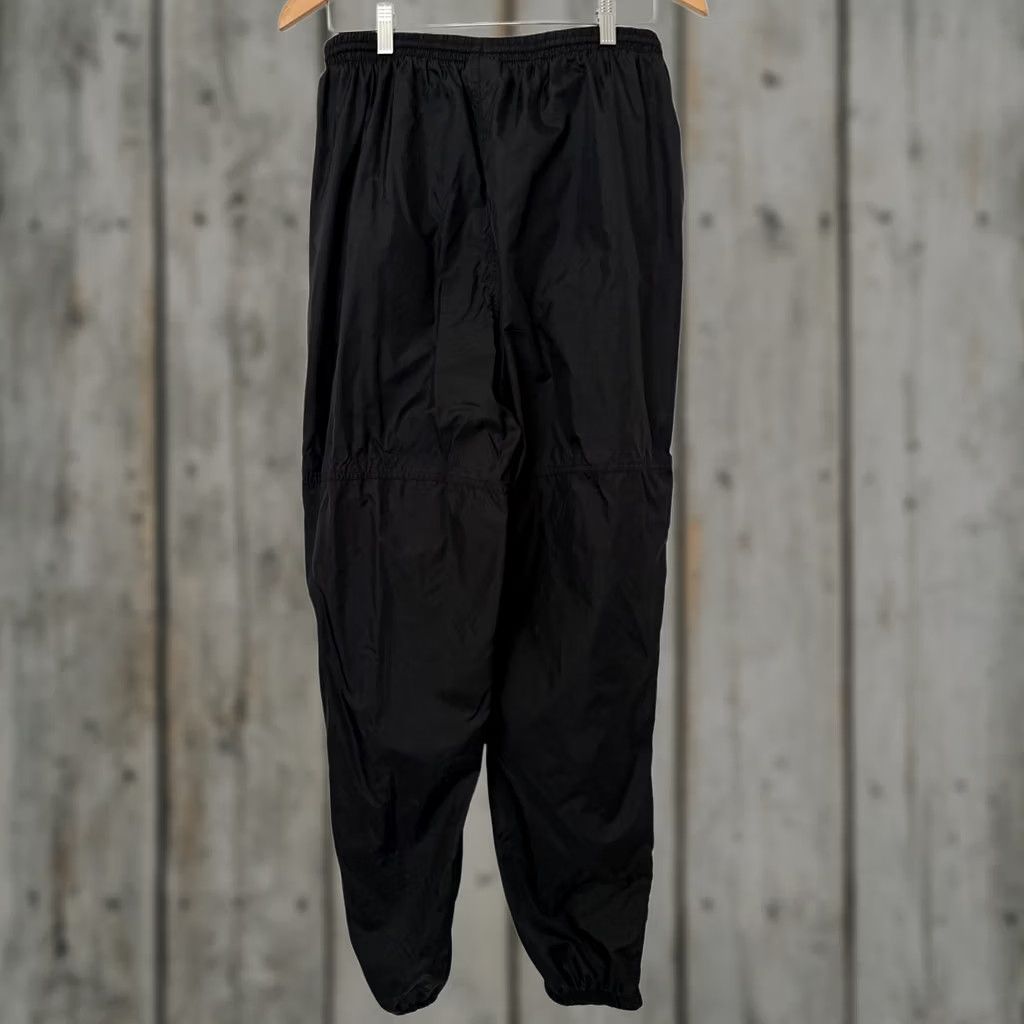 Nike VINTAGE Nike Track Pants Windbreaker Parachute Joggers Black XL Mens Size US 36 / EU 52 - 1 Thumbnail