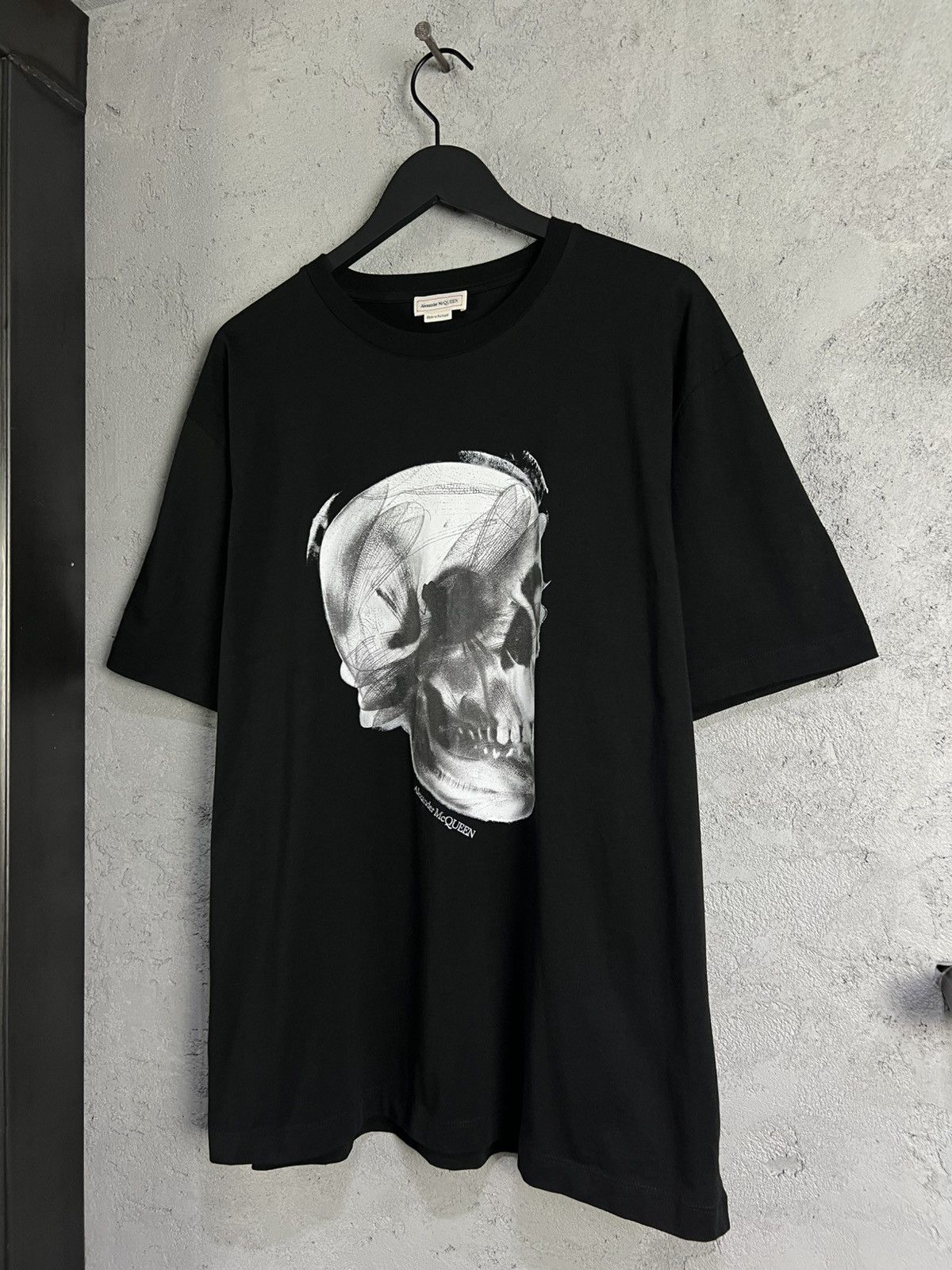 Alexander McQueen Alexander McQueen Men's Skull Black T-Shirt XL Size US XL / EU 56 / 4 - 3 Thumbnail