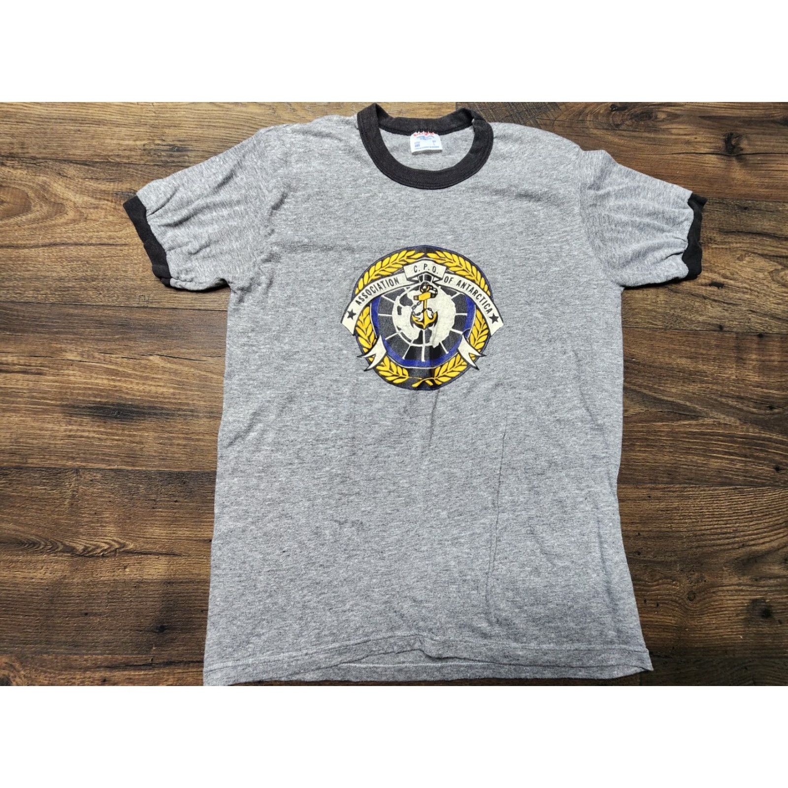 Vintage Rare Vintage WearGuard Antarctica Ringer T Shirt Mens L Graphic Tee 80s Nautical Animals Nature Gray Confident? Size US L / EU 52-54 / 3 - 6 Thumbnail