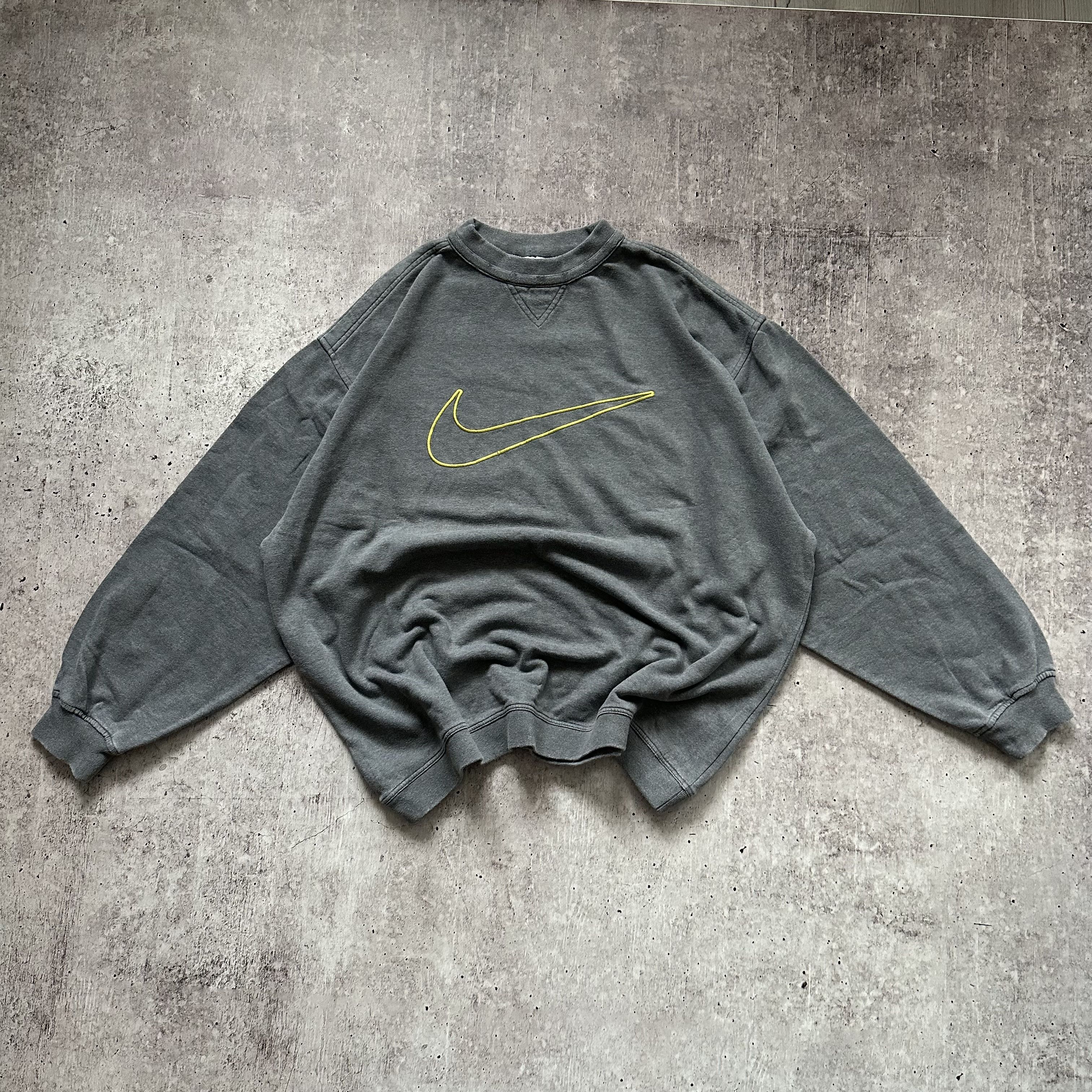Nike Nike 90s Vintage Big Swoosh Logo Baggy Boxy Sweatshirt Size US XL / EU 56 / 4 - 2 Thumbnail