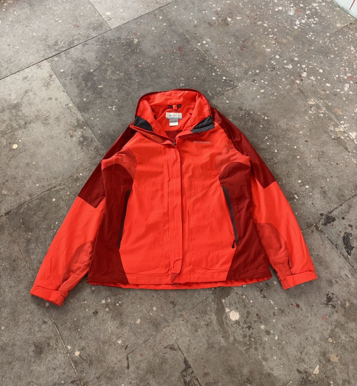 Colombia wind shitter jacket size L
