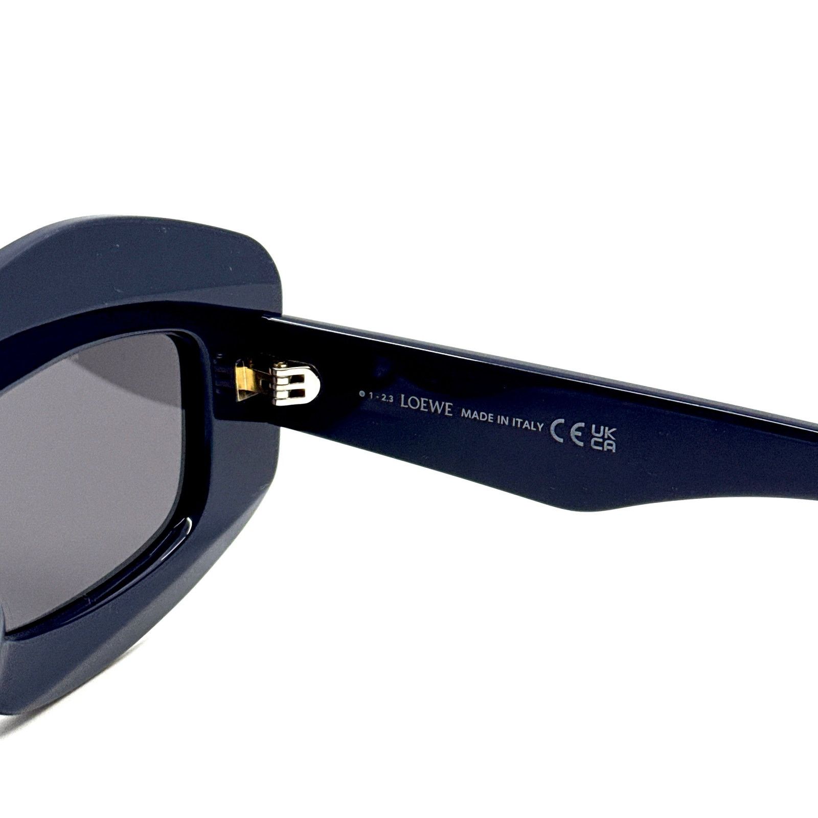 Loewe New, LOEWE Sunglasses LW4114IS 90A Authentic Size ONE SIZE - 11 Thumbnail
