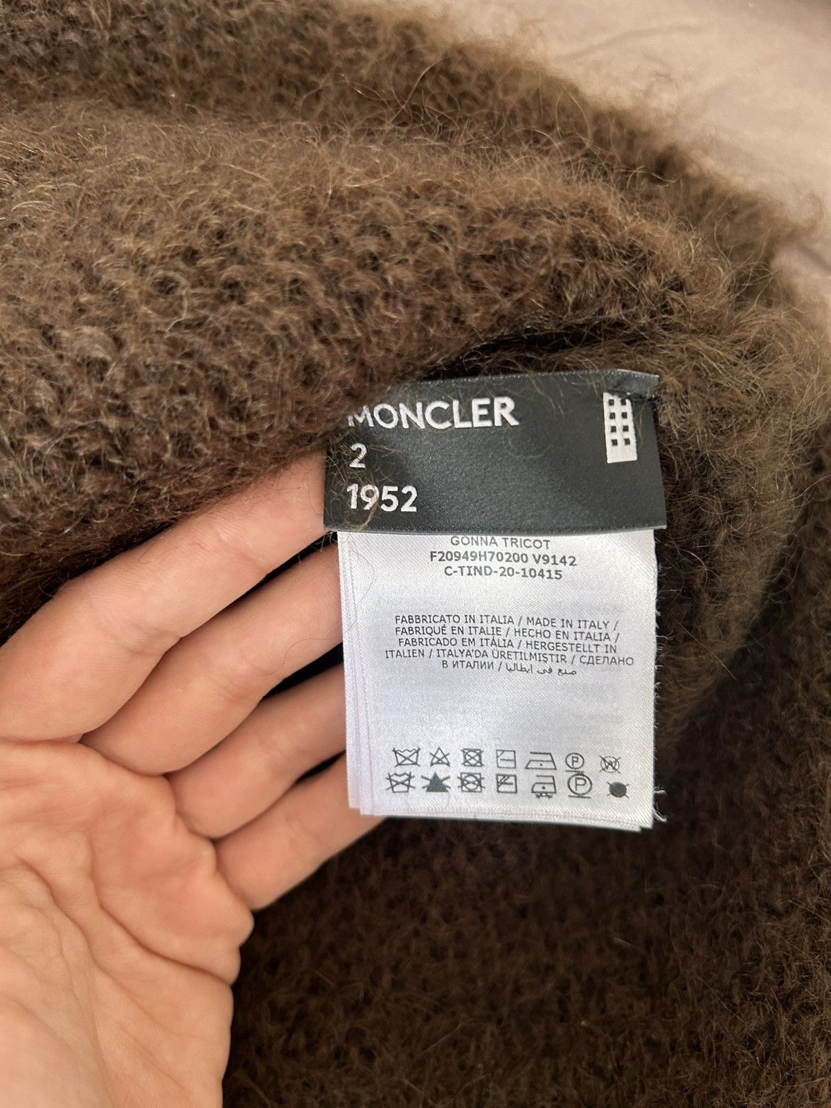 Moncler Maxi skirt from Moncler Collection N.2 by Veronica Leoni Size 27" / US 4 / IT 40 - 5 Thumbnail