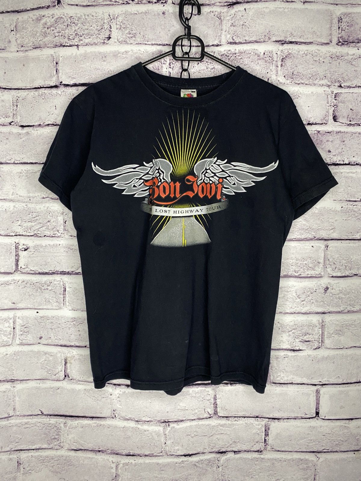 Bon Jovi Mens T-shirt Bon Jovi 2007 The Lost Highway Tour Tee Size US S / EU 44-46 / 1 - 1 Thumbnail