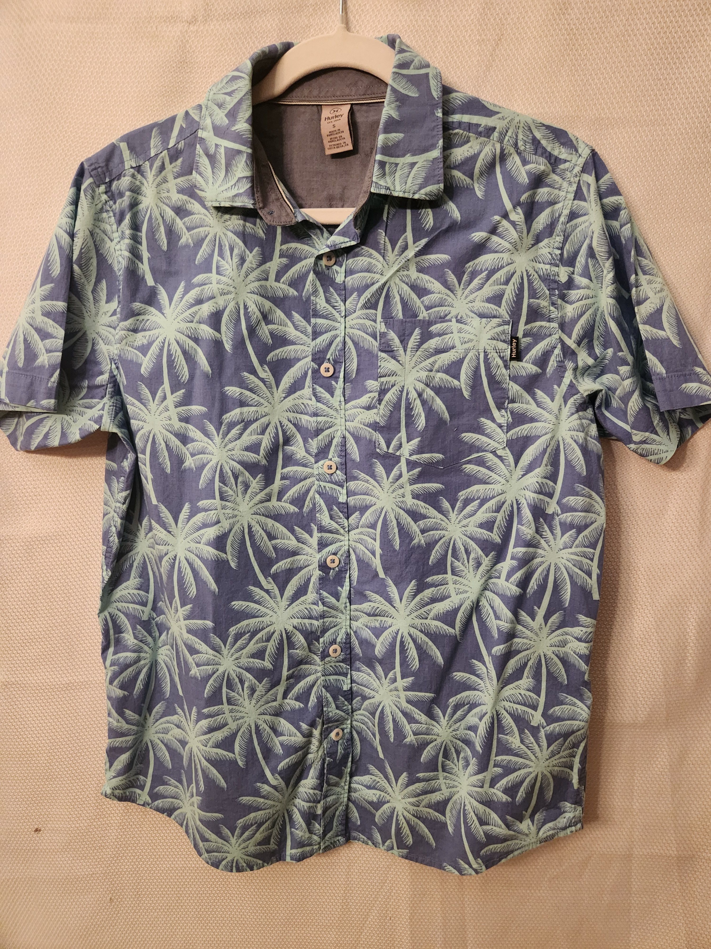 Hurley Cotton Blend Hawaiian Short Sleeve Shirt Size US S / EU 44-46 / 1 - 1 Thumbnail