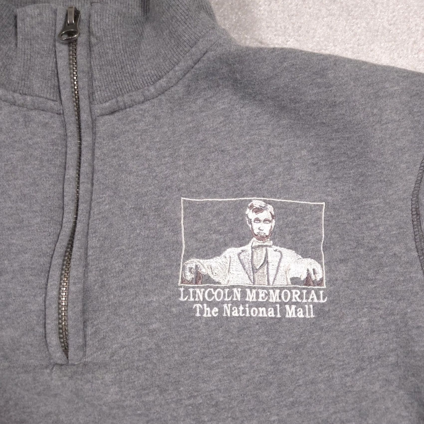 Vintage Blue 84 Sweatshirt Mens M Gray Quarter Zip Fleece Lincoln Memorial Graphic Pullover USA 1/4 Zip Kangaroo Pocket Embroidered Logo Mock Neck Size US M / EU 48-50 / 2 - 4 Thumbnail