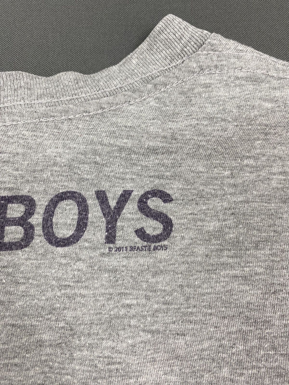 Band Tees 2011 Beastie Boys The Therapist Graphic Tee Size US M / EU 48-50 / 2 - 9 Thumbnail