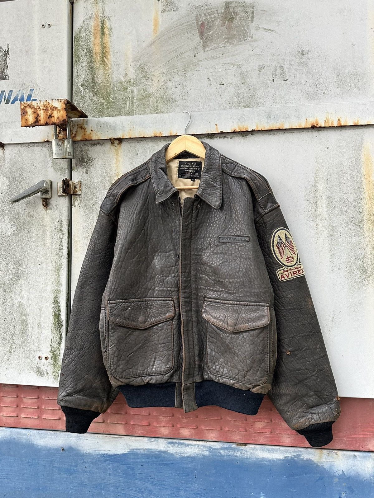 Avirex 🪖Vintage THRASHED A-2 Avirex Leather Aviator Bomber Jacket Size US M / EU 48-50 / 2 - 4 Thumbnail