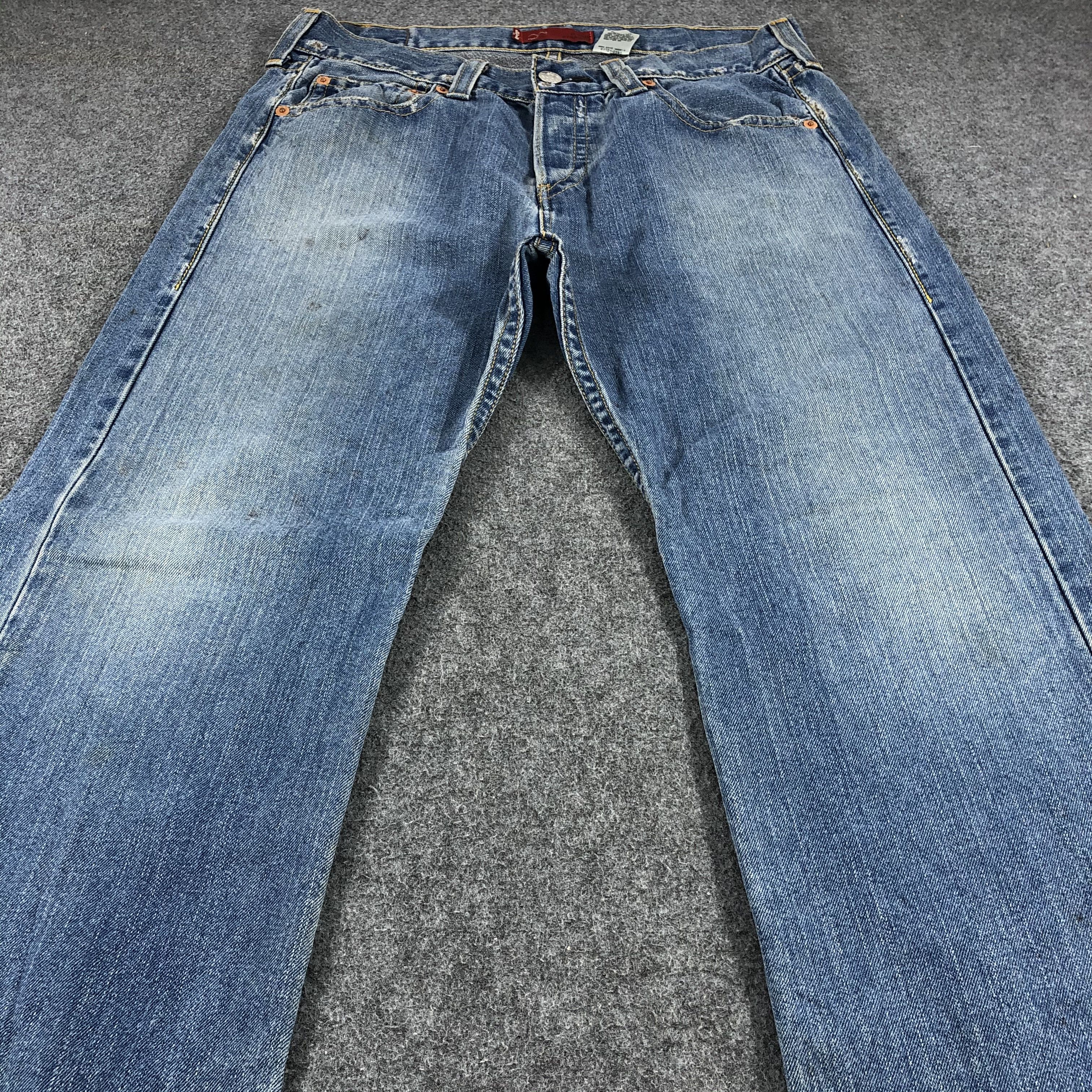 Levi's Vintage Levis 501 Denim Jeans-JM716 Size US 37 - 3 Thumbnail