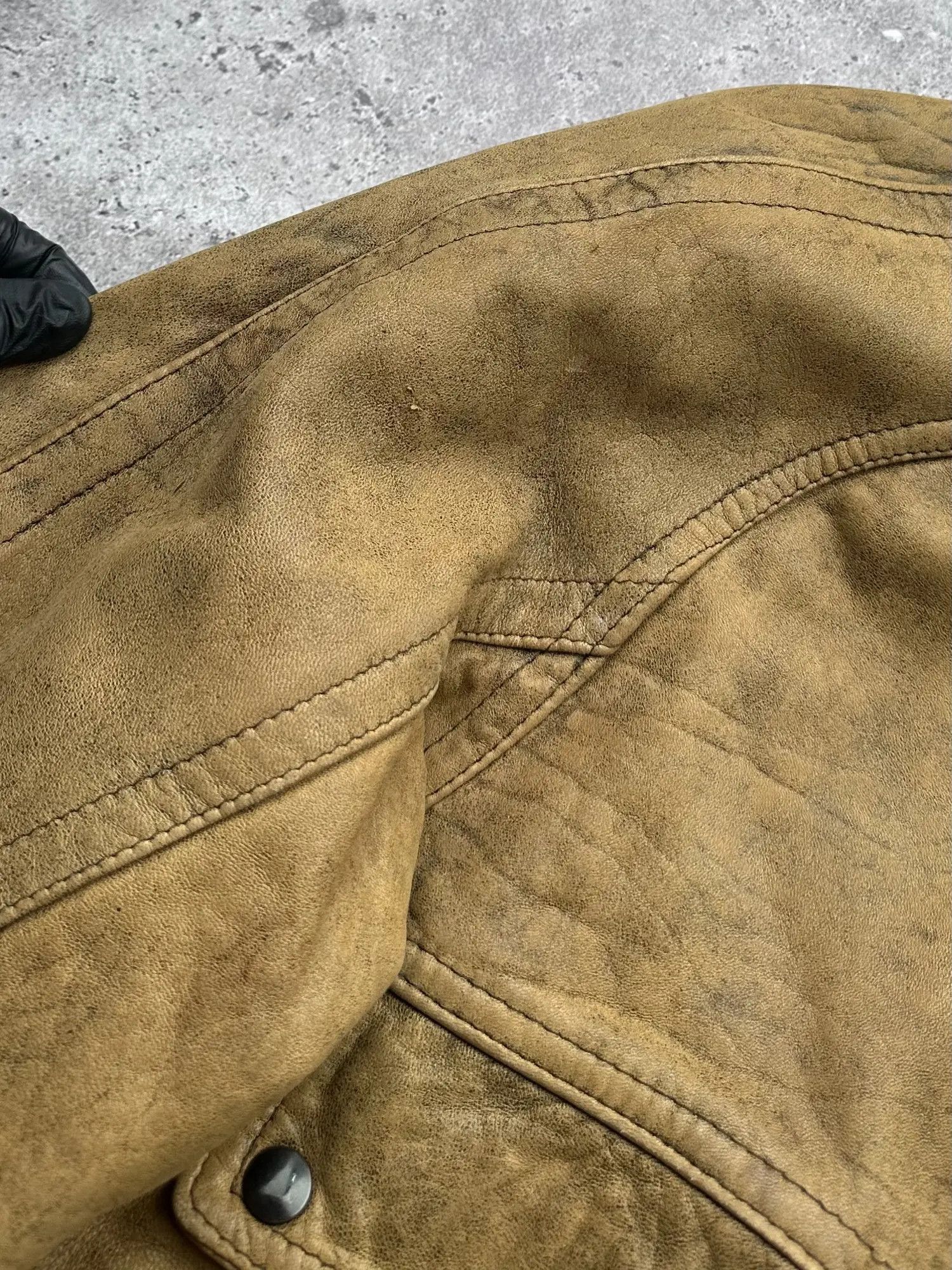 Japanese Brand Vintage Faded Leather Jacket C554(V108) Size US M / EU 48-50 / 2 - 6 Thumbnail