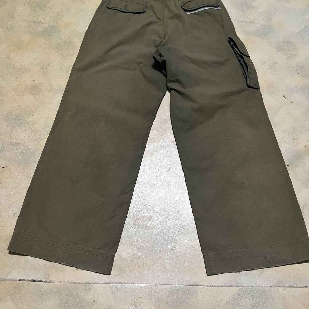 L.L. Bean L. L. Bean Cargo Pants Baggy Style Size US 31 - 21 Thumbnail
