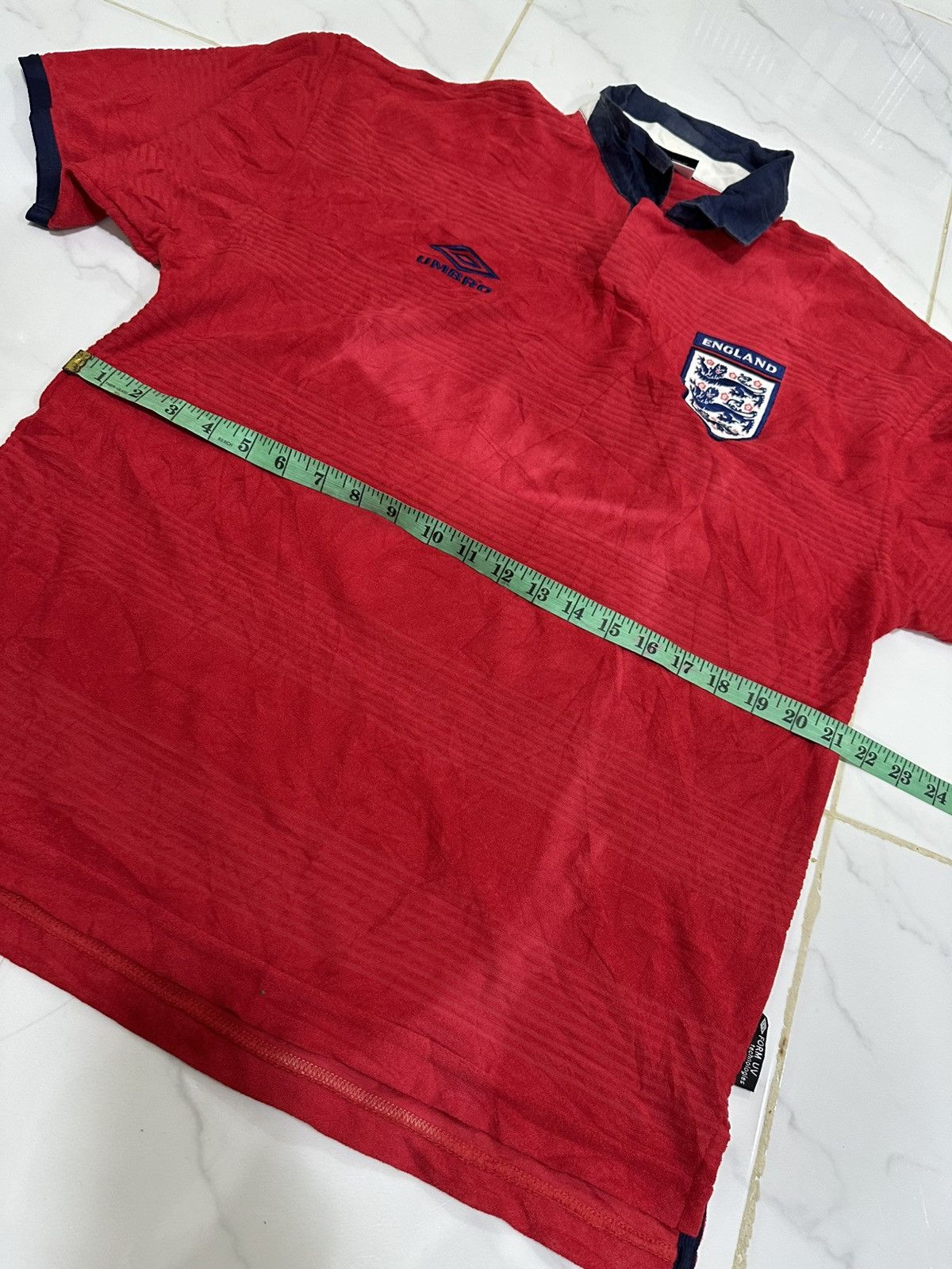 Umbro Englan football national team shirt vintage 1999-2001 Size US M / EU 48-50 / 2 - 12 Thumbnail