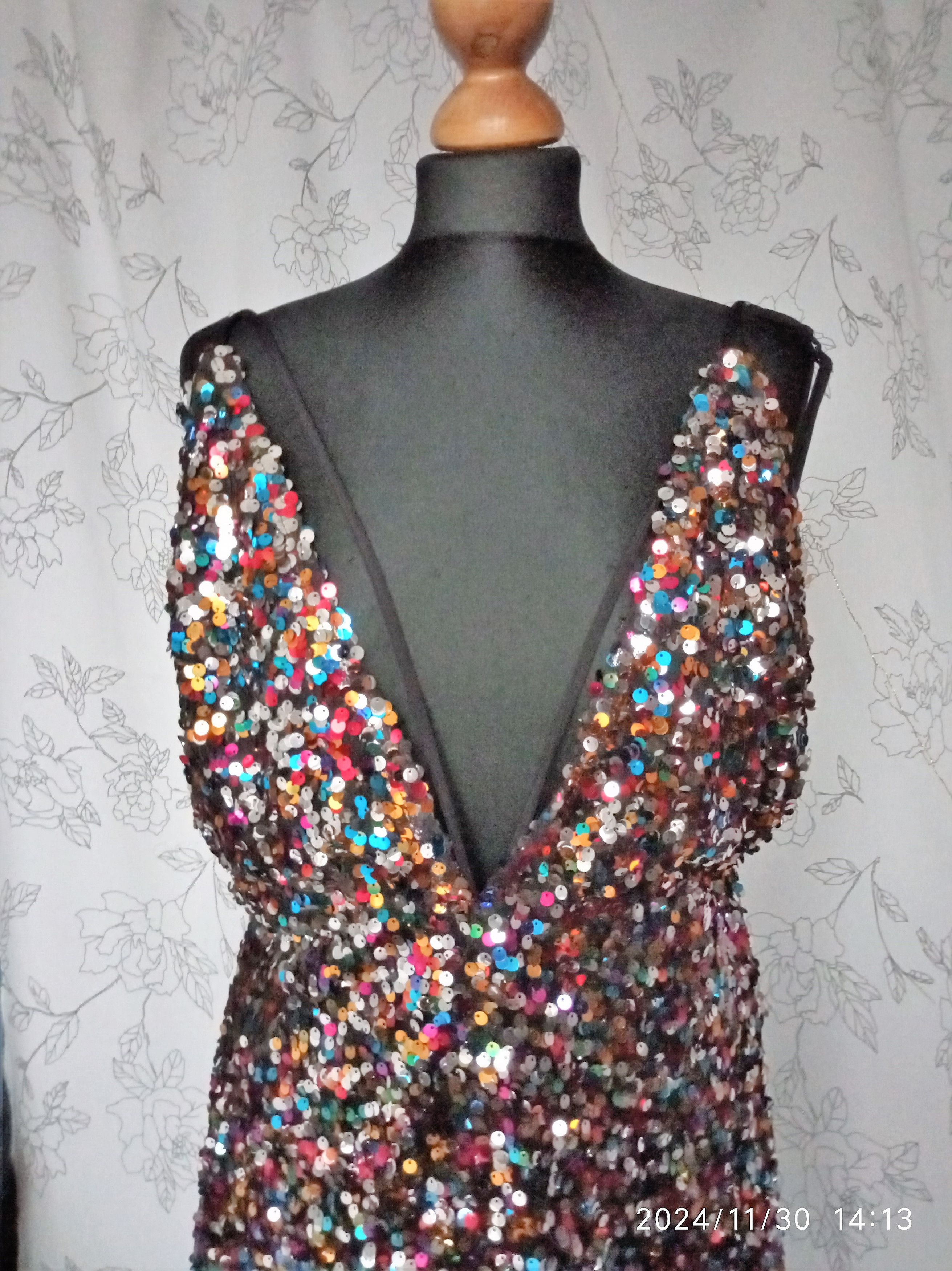 PrettyLittleThing sequin jumpsuit Size 34" / US 12 / IT 48 - 11 Thumbnail