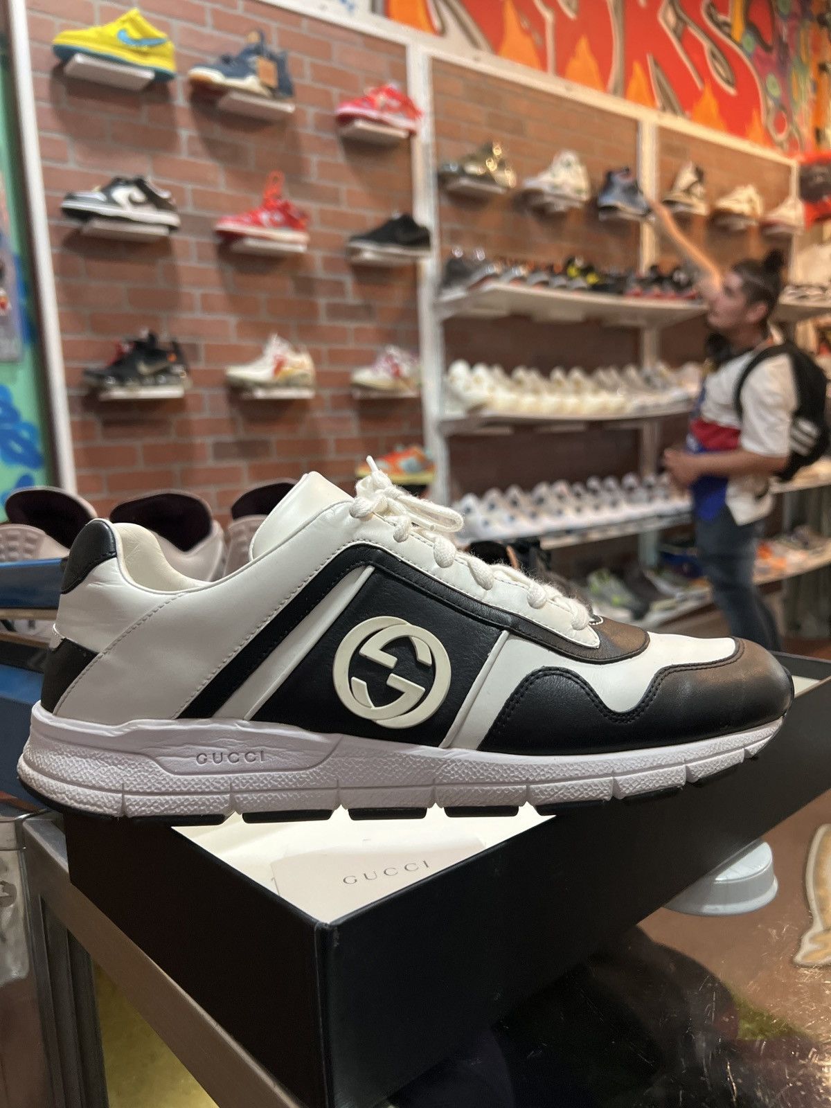 Gucci Guccis sneaker Size US 10 / EU 43 - 4 Thumbnail