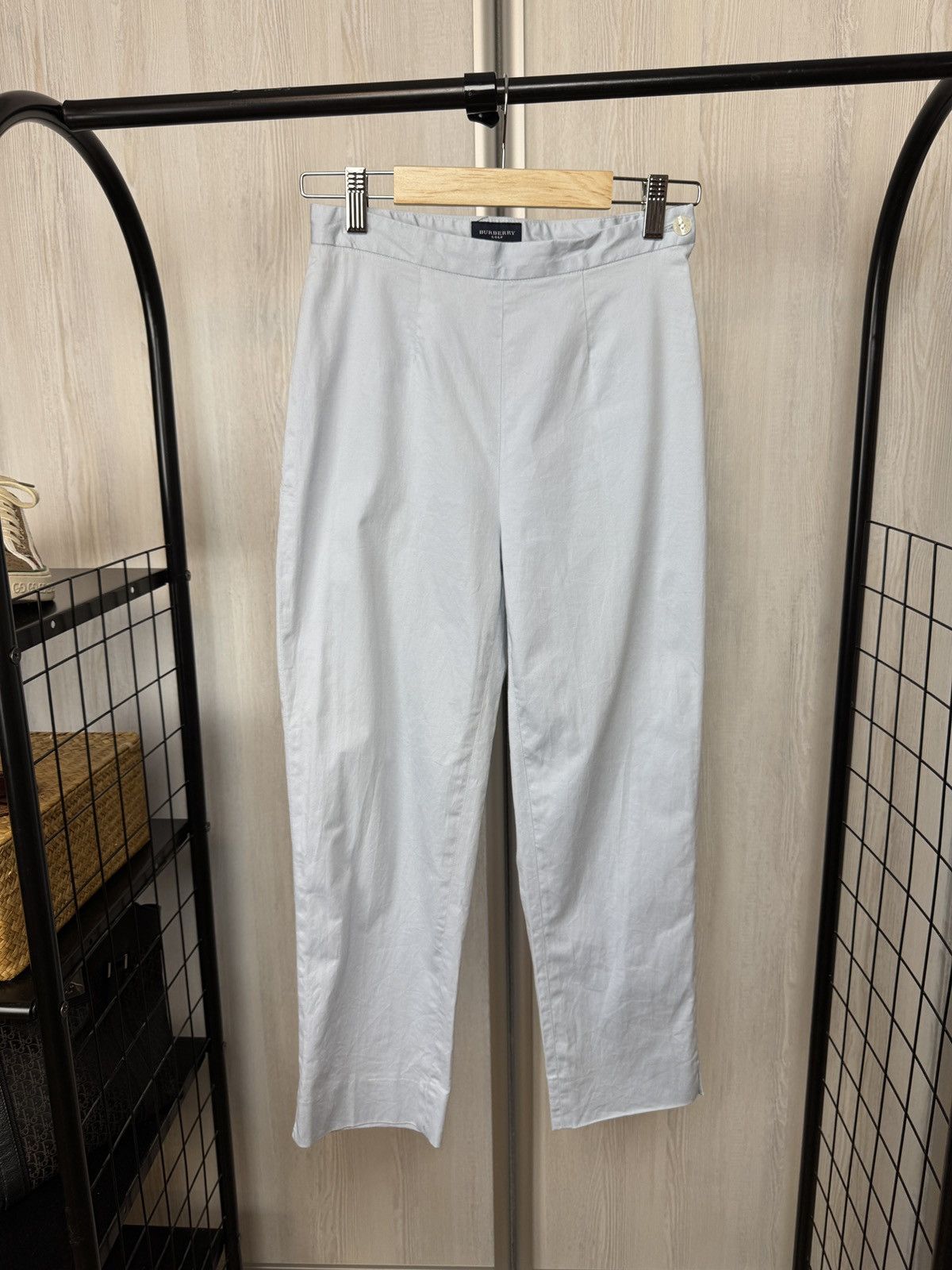 Burberry Burberry Golf made in Italy vintage blue cropped pants Size 28" / US 6 / IT 42 - 1 Thumbnail