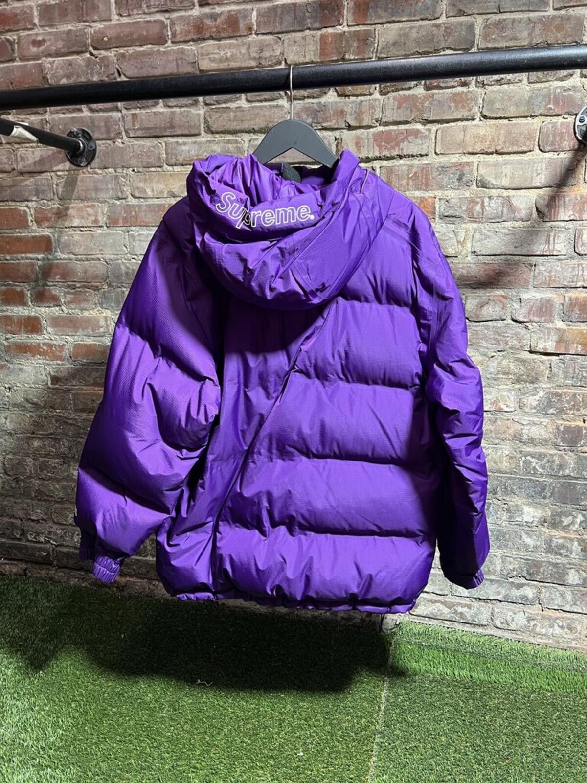 Supreme Supreme Purple Gortex Purple Puffer Sz. M Size ONE SIZE - 2 Thumbnail