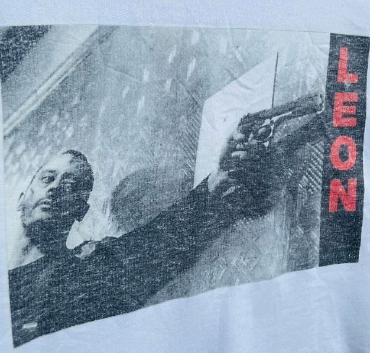 Vintage RARE🔥 Vintage 1994 Movie " LEON " The Professional Size US M / EU 48-50 / 2 - 3 Thumbnail