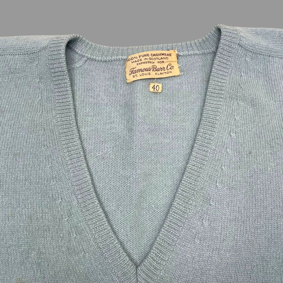 Vintage Vintage 1960s knit cashmere sweater Size US M / EU 48-50 / 2 - 4 Thumbnail