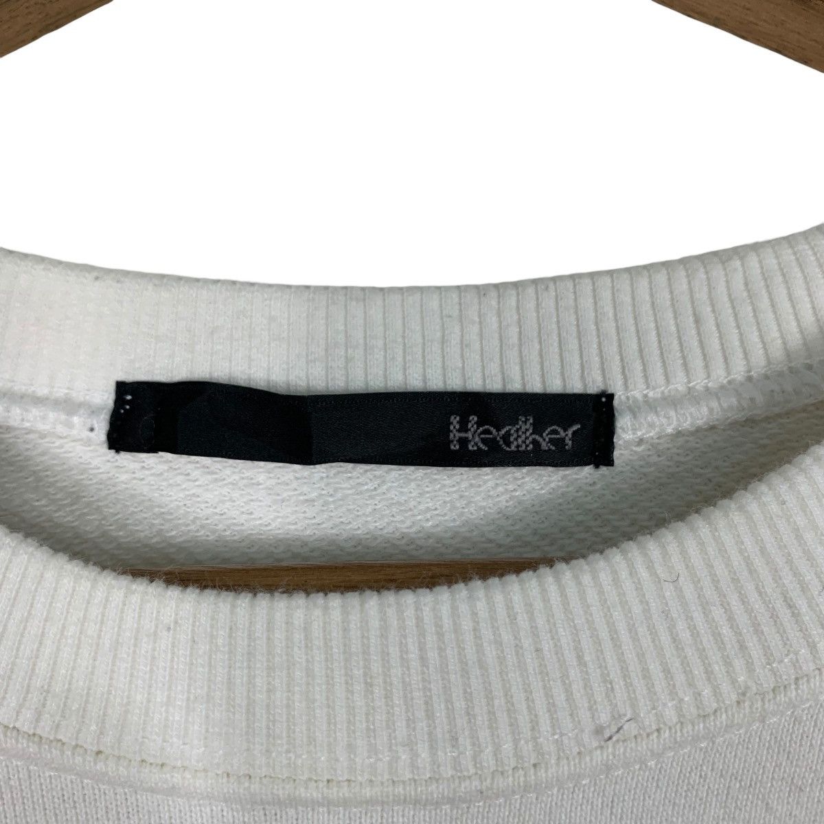 Japanese Brand Belle Lumi Ere Doucement Crewneck Sweatshirt #3624-C166 Size US M / EU 48-50 / 2 - 8 Thumbnail