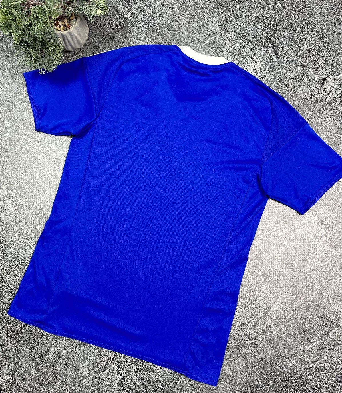 Adidas Cardiff City Soccer Jersey Football 2015/16 with autographs Size US S / EU 44-46 / 1 - 12 Thumbnail