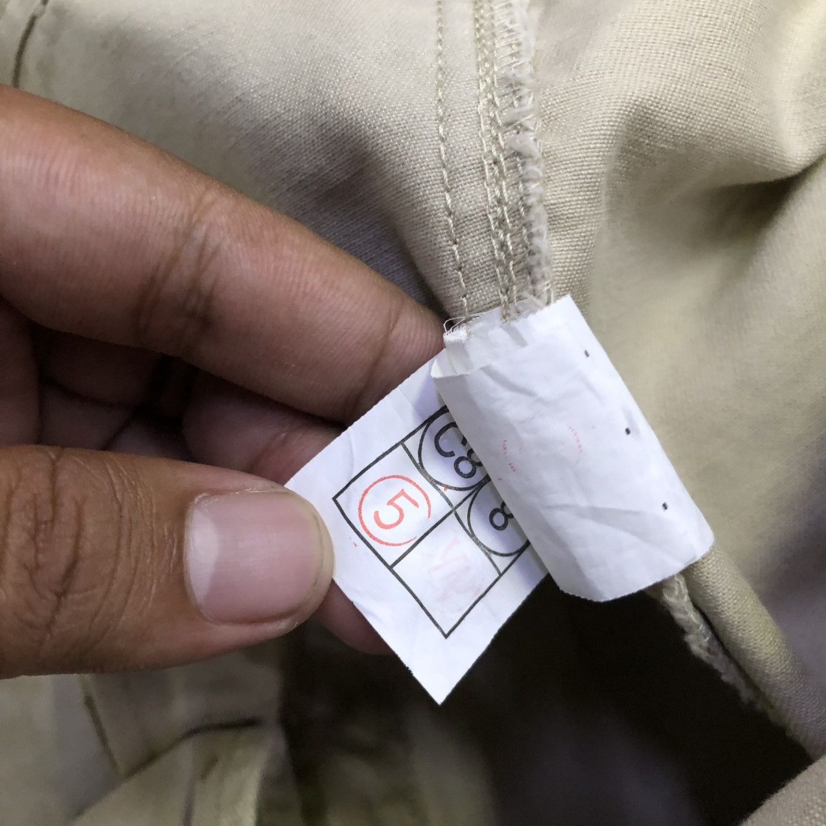 Japanese Brand Toraichi Sukajan Koi Fish Ilustration Worker Jacket Size US L / EU 52-54 / 3 - 13 Thumbnail