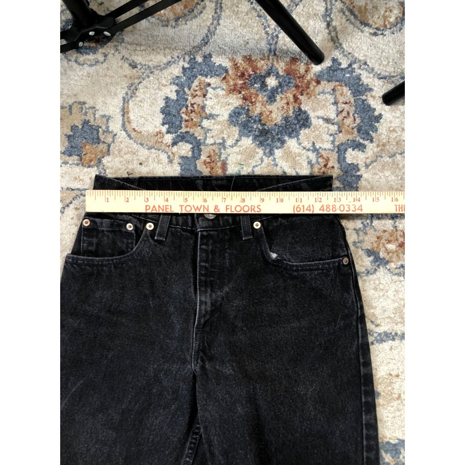 Levi's VINTAGE Levis 550 Jeans Womens 5 Medium Black Relaxed Fit Tapered Made USA 90s Size 27" / US 4 / IT 40 - 6 Thumbnail