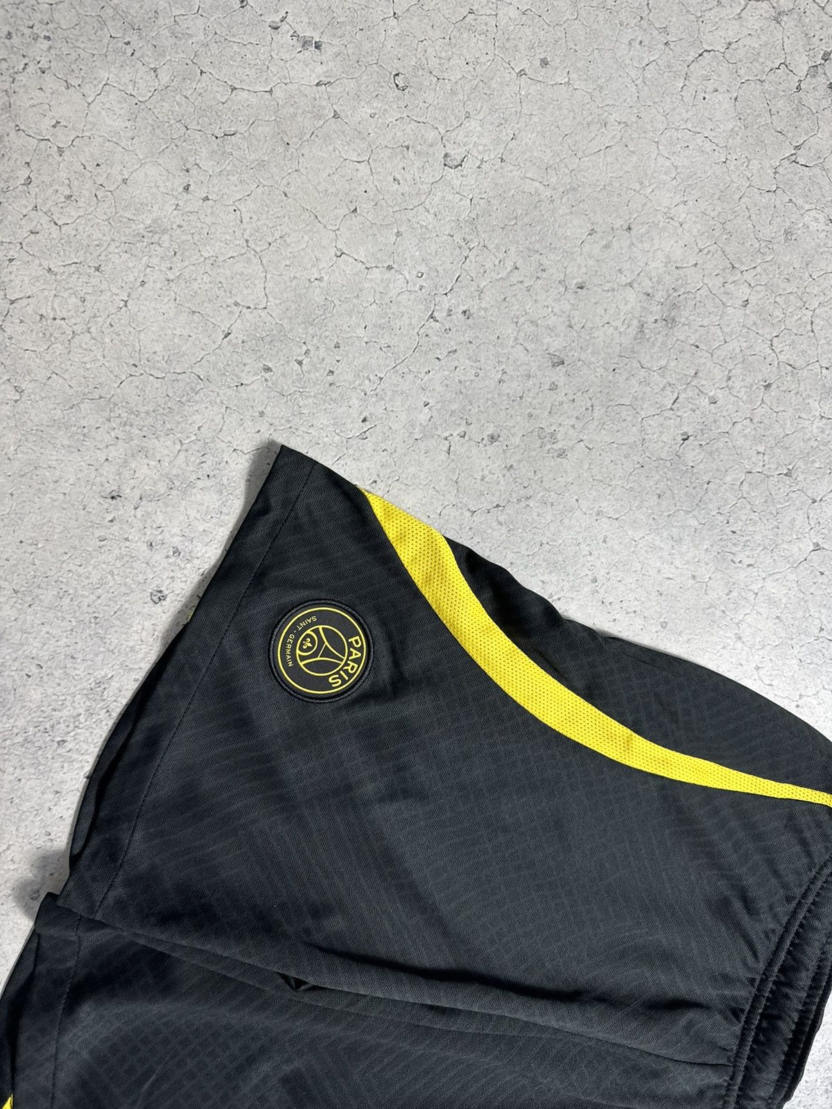 Jordan Brand Nike AIR Jordan FC PSG Paris Saint Germain Football Shorts Size US 30 / EU 46 - 3 Thumbnail