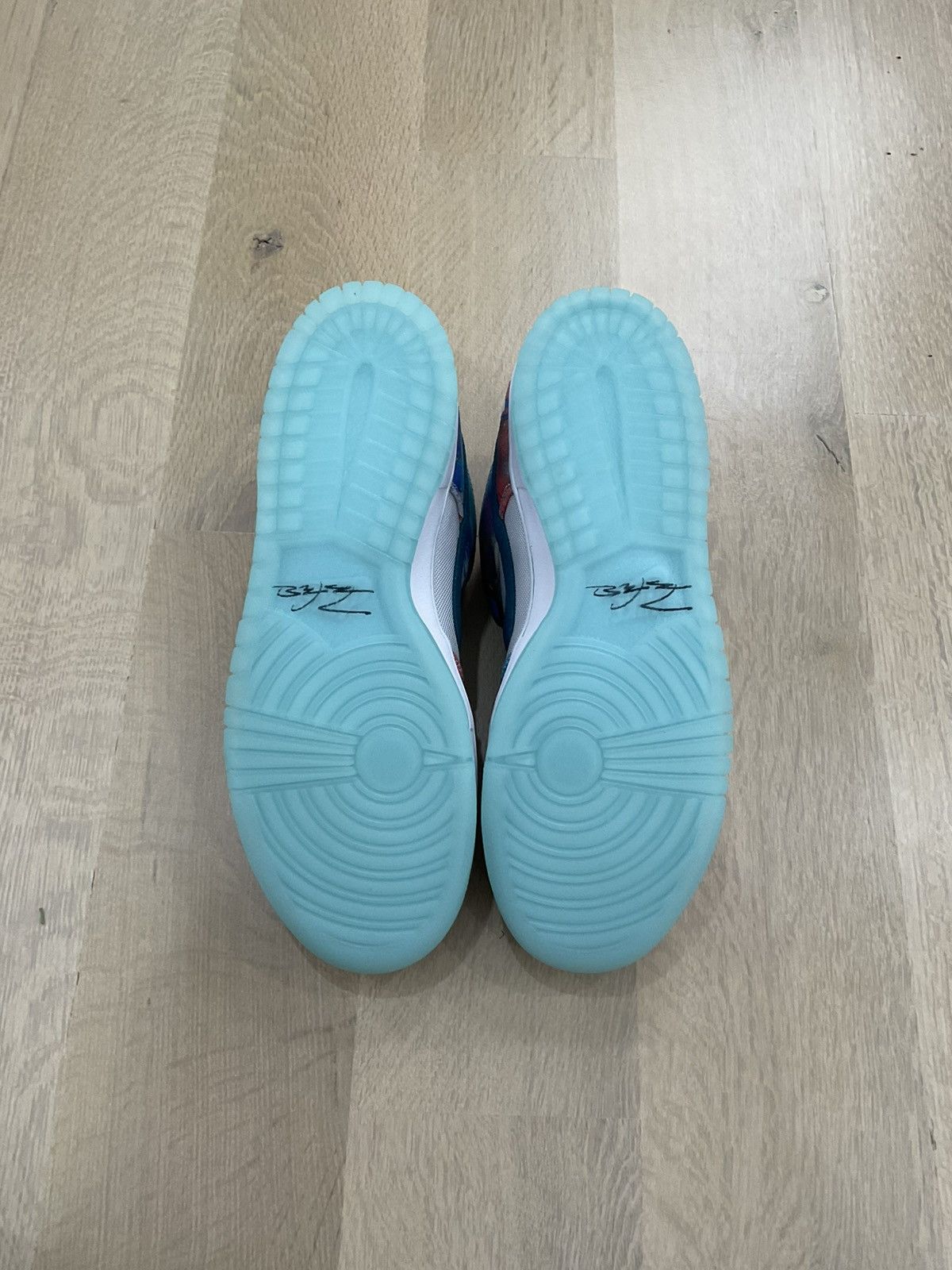 Futura × Nike Nike SB x Futura Laboratories Dunk Low Pro Bleached Aqua Size US 10 / EU 43 - 7 Thumbnail