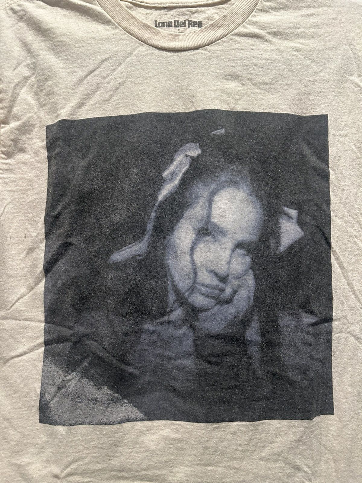 Vintage Lana del ray official merch tour tee Size US S / EU 44-46 / 1 - 2 Thumbnail