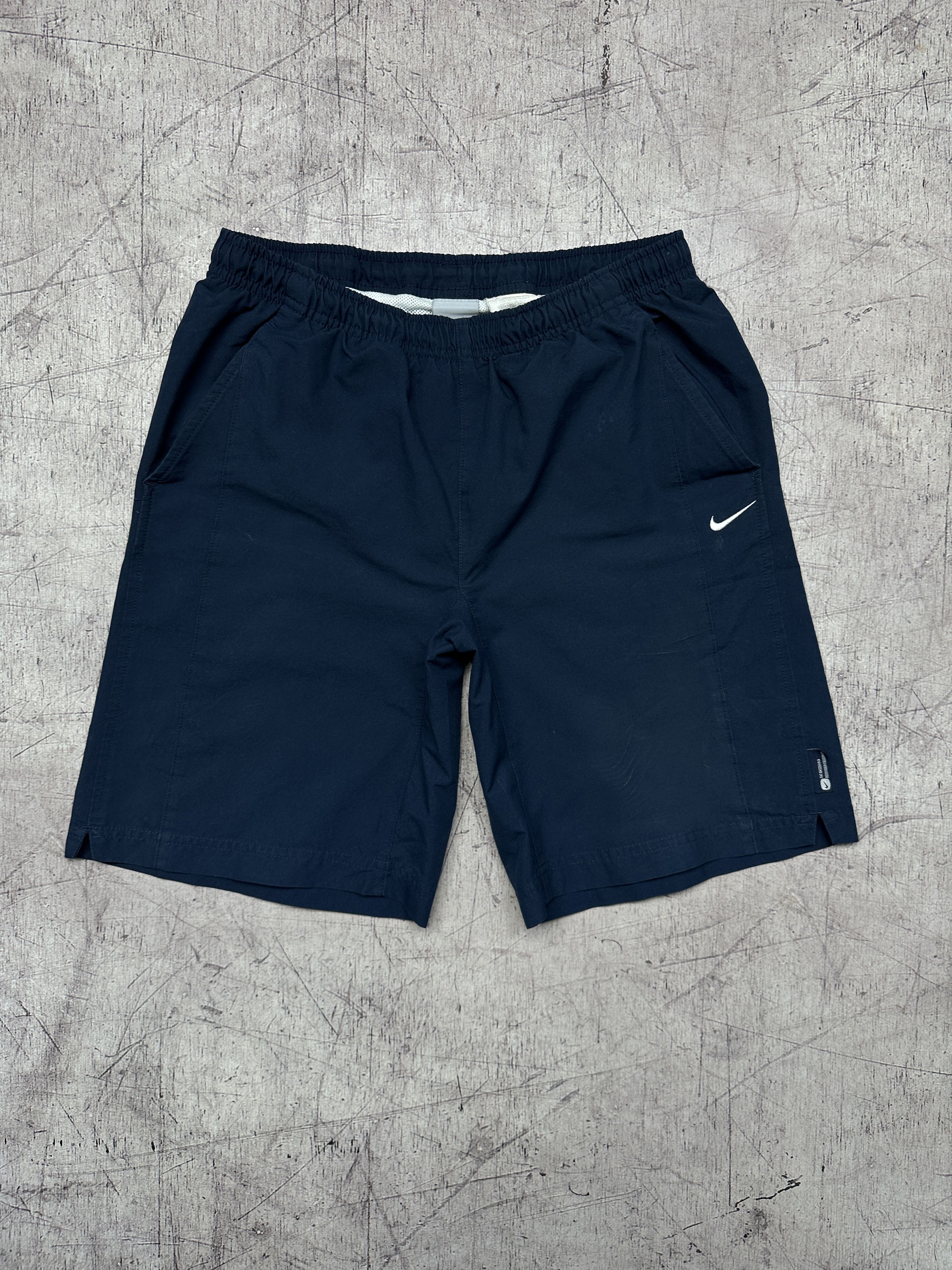 Nike Nike Vintage Mens Nylon Shorts Size US 28 / EU 44 - 1 Thumbnail