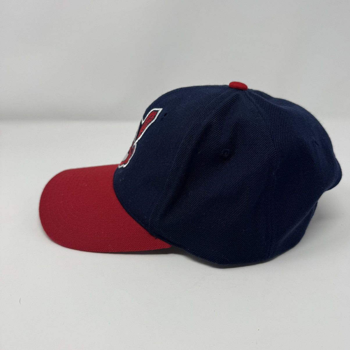 MLB Vintage Sports Specialties Cleveland Indians Chief Wahoo Hat Size ONE SIZE - 3 Thumbnail