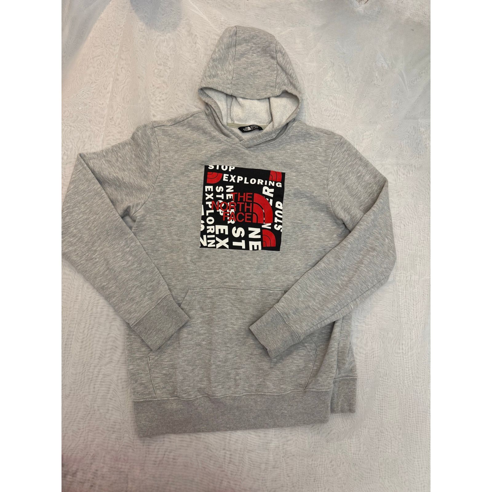 The North Face The North Face Large Boys Gray Hoodie 14/16 Size US L / EU 52-54 / 3 - 1 Thumbnail