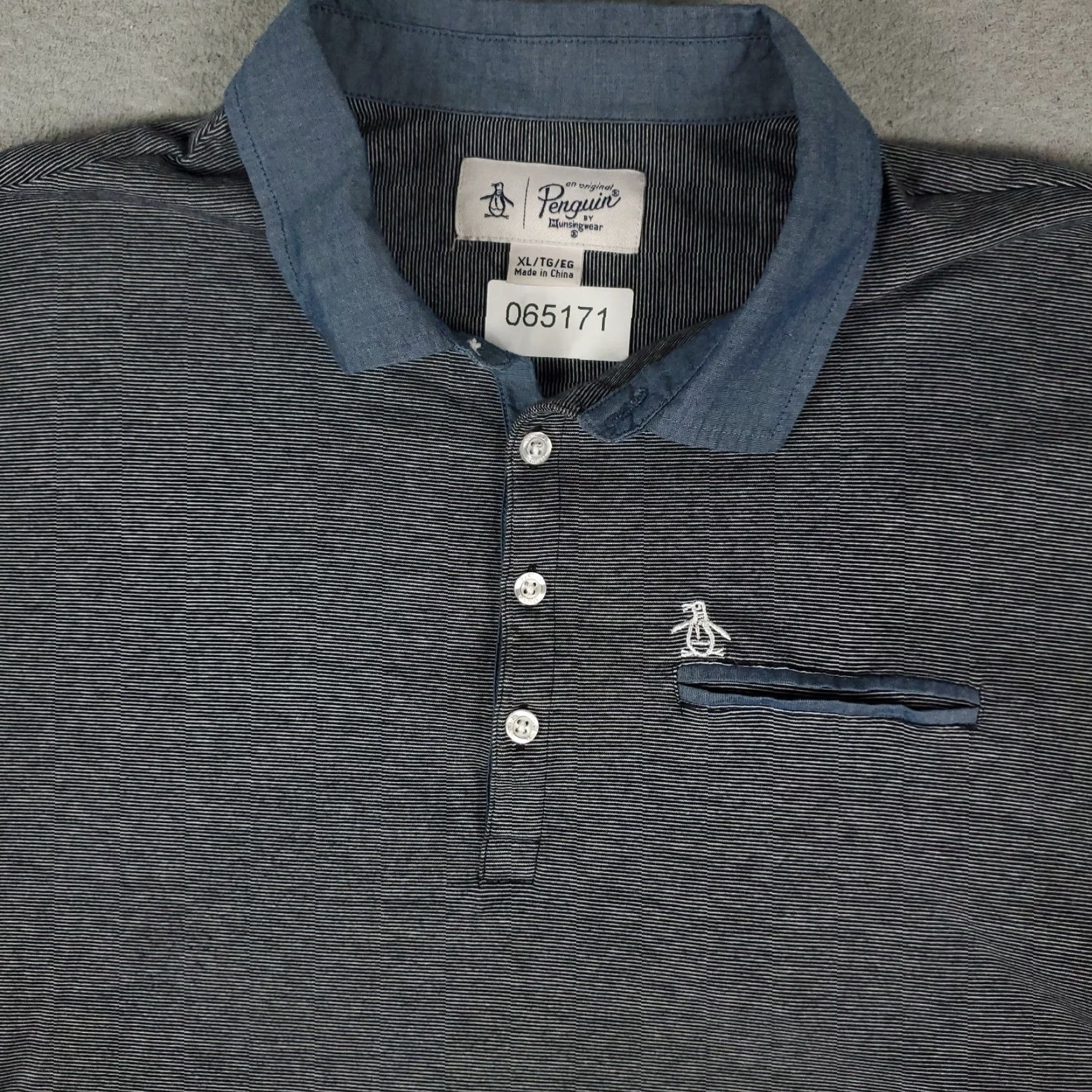 Vintage Penguin Polo Shirt Mens Size XL Blue Casual Short Sleeve Adult Size US XL / EU 56 / 4 - 2 Thumbnail