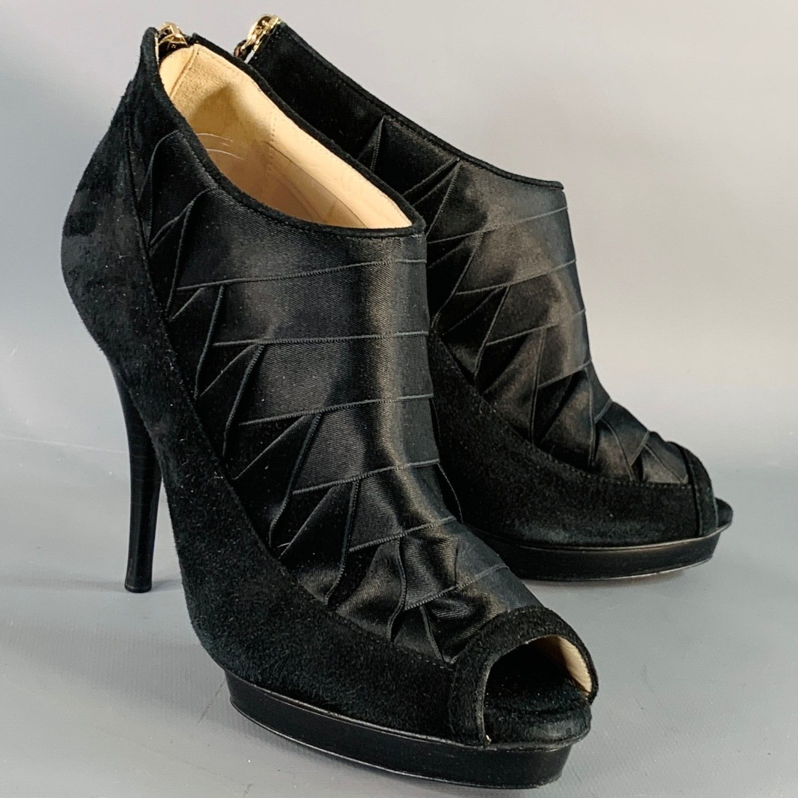 Oscar De La Renta OSCAR DE LA RENTA Black Suede Satin Woven Stiletto Booties Size US 6 / IT 36 - 1 Thumbnail