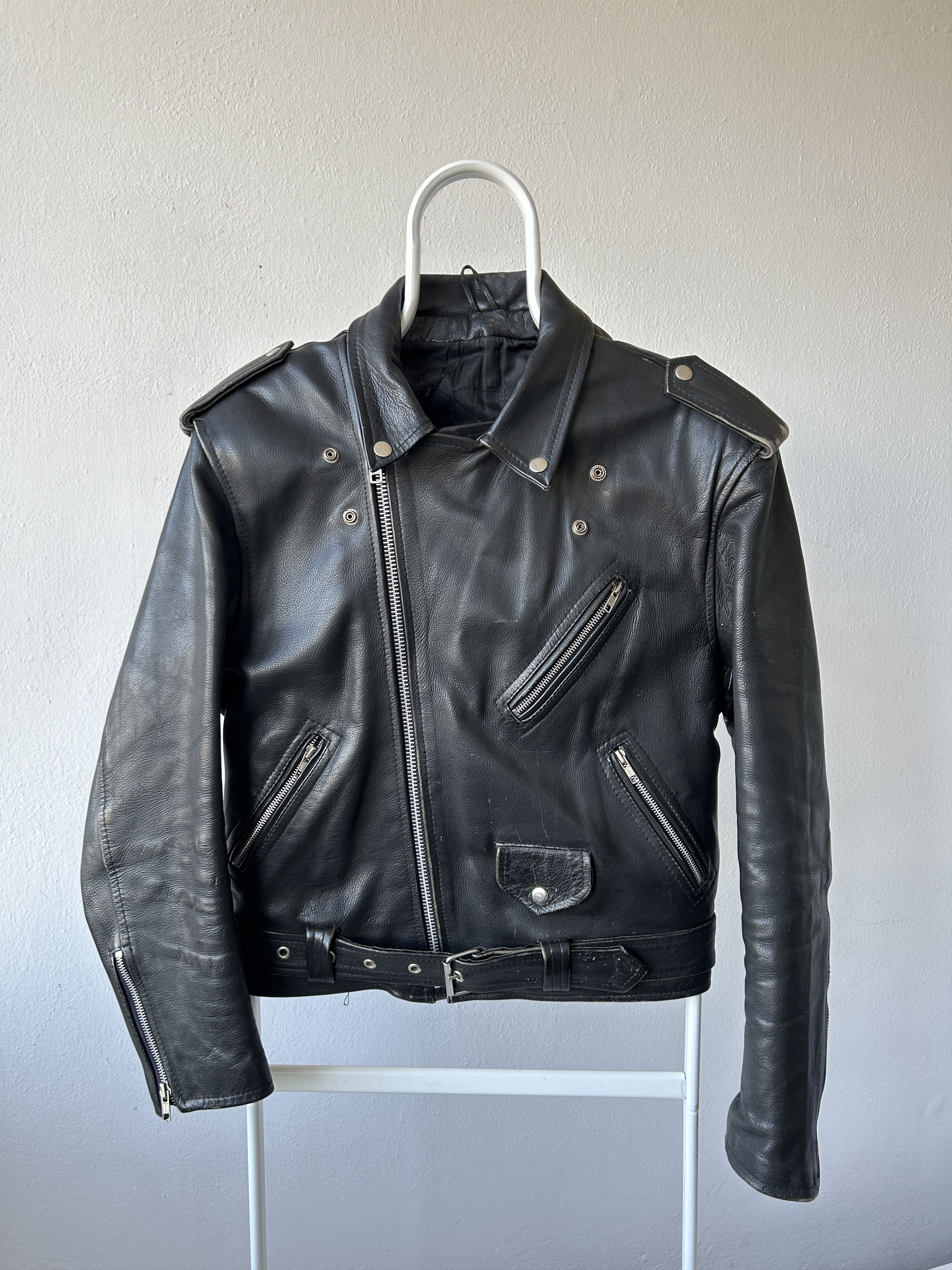Vintage Vintage ramones biker leather jacket Size US M / EU 48-50 / 2 - 17 Thumbnail