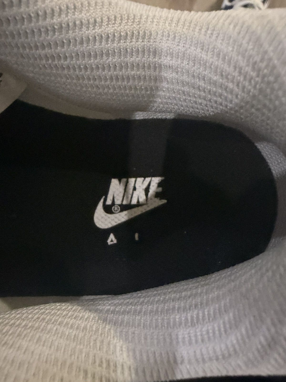 Nike Air force Size US 7 / EU 40 - 4 Thumbnail