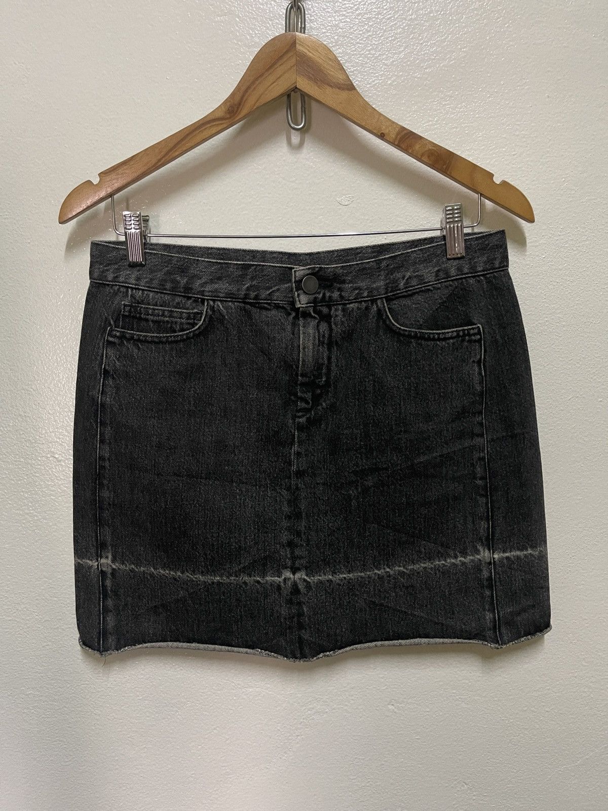 Maison Margiela MM6 Maison Martin Margiela Denim Skirt Size 28" / US 6 / IT 42 - 1 Thumbnail