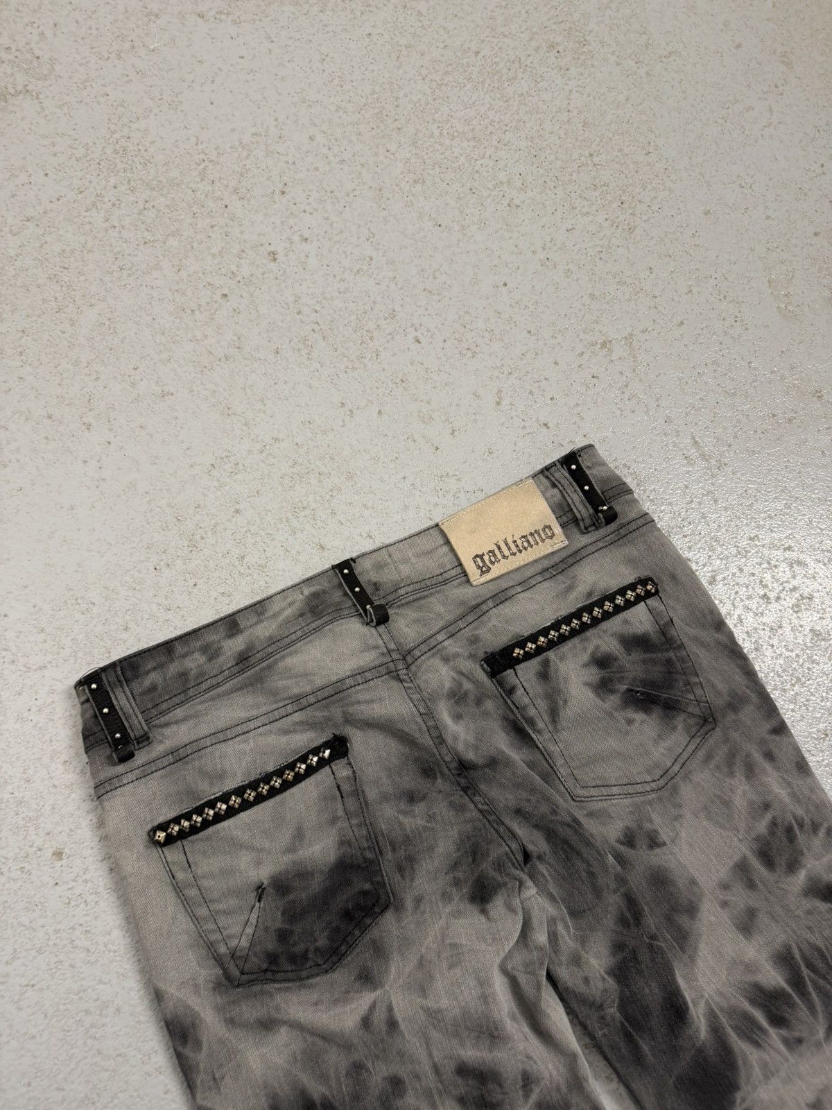 John Galliano Vintage John Galliano Studded Washed Skinny Jeans Unisex Size US 30 / EU 46 - 18 Thumbnail