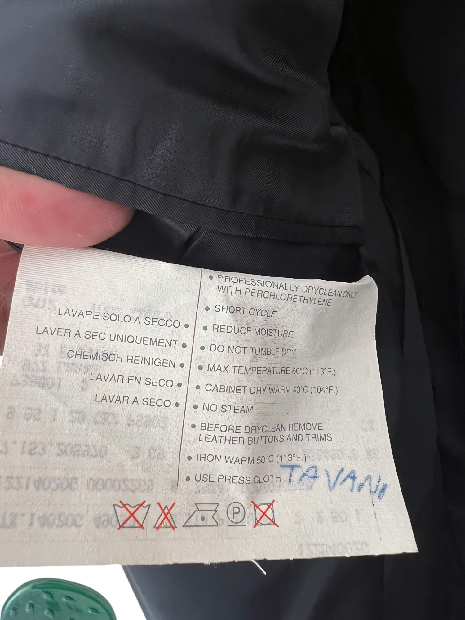 Gucci STRIPPED SUIT BY TOM FORD Size 50R - 13 Thumbnail
