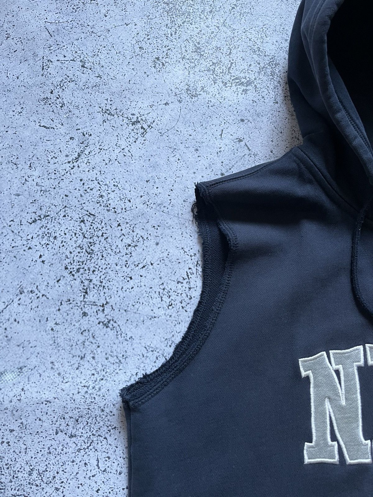 Nike × Vintage Vintage Nike Cotton Vest Hoodie Spell Out Logo Y2K USA Size US XL / EU 56 / 4 - 4 Thumbnail
