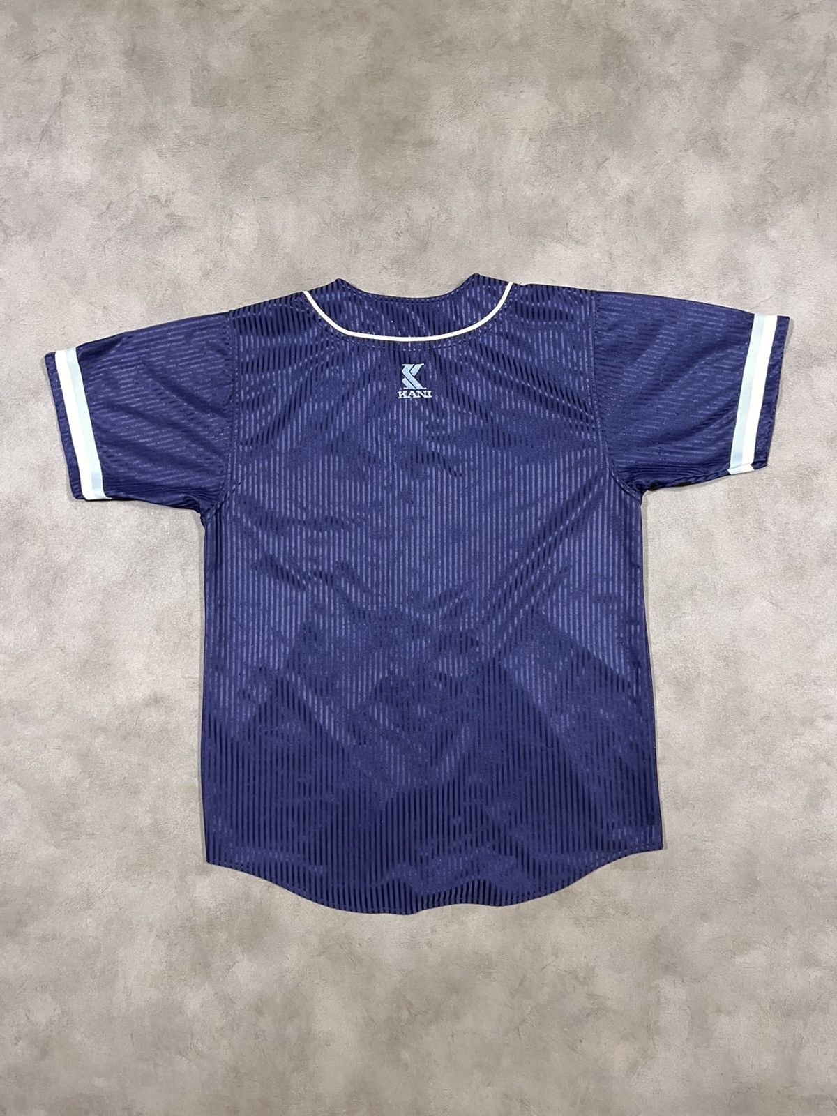 Karl Kani Vintage Karl kani 23 jersey karl Kani #23 vintage Y2K jersey Size US M / EU 48-50 / 2 - 6 Thumbnail