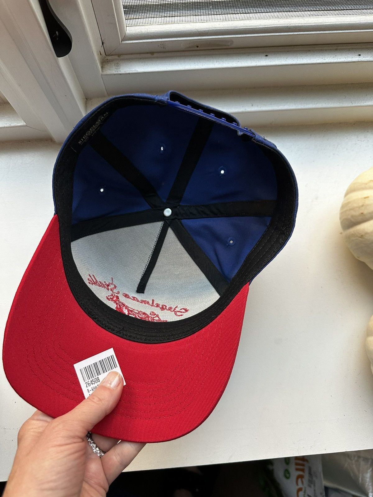 Siegelman Stable NWT Siegleman Stable and NY Rangers collaboration Size ONE SIZE - 10 Thumbnail