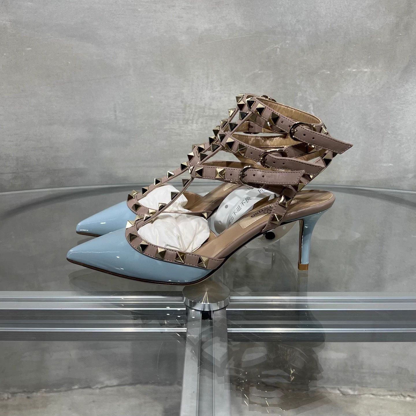 Valentino Valentino Light Blue Pointed Toe Rivet Triple Ring Heels 34 Size US 4 / IT 34 - 3 Thumbnail