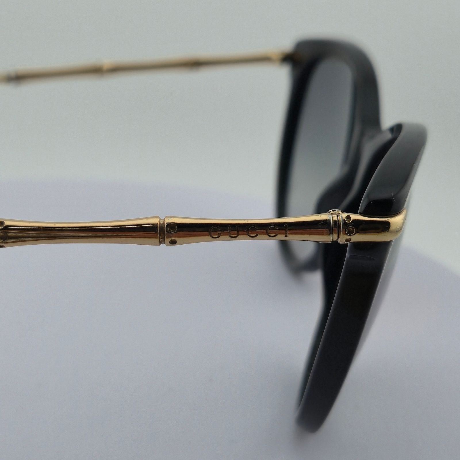 Vintage Gucci Black Cat Eye Frame Bamboo Temple Sunglasses display picture 2