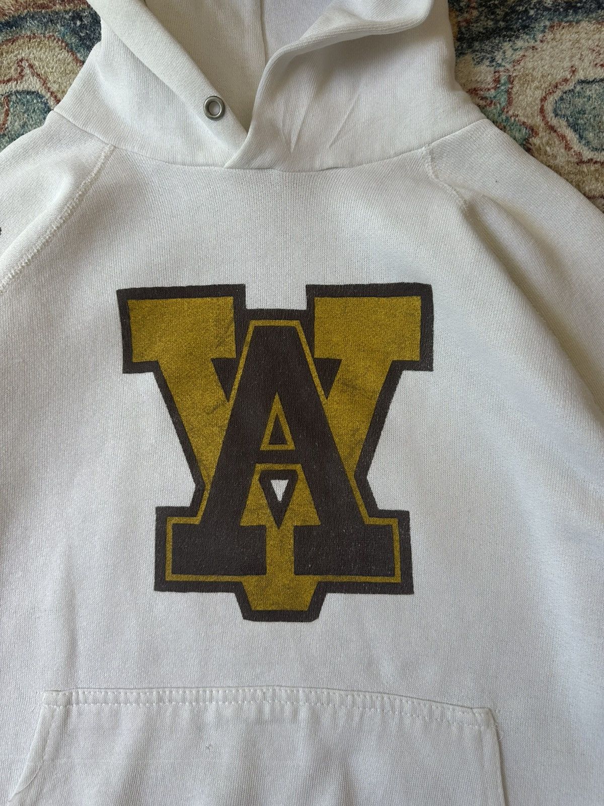 Vintage Vintage Apple Valley Logo Hoodie Medium Size US M / EU 48-50 / 2 - 4 Thumbnail