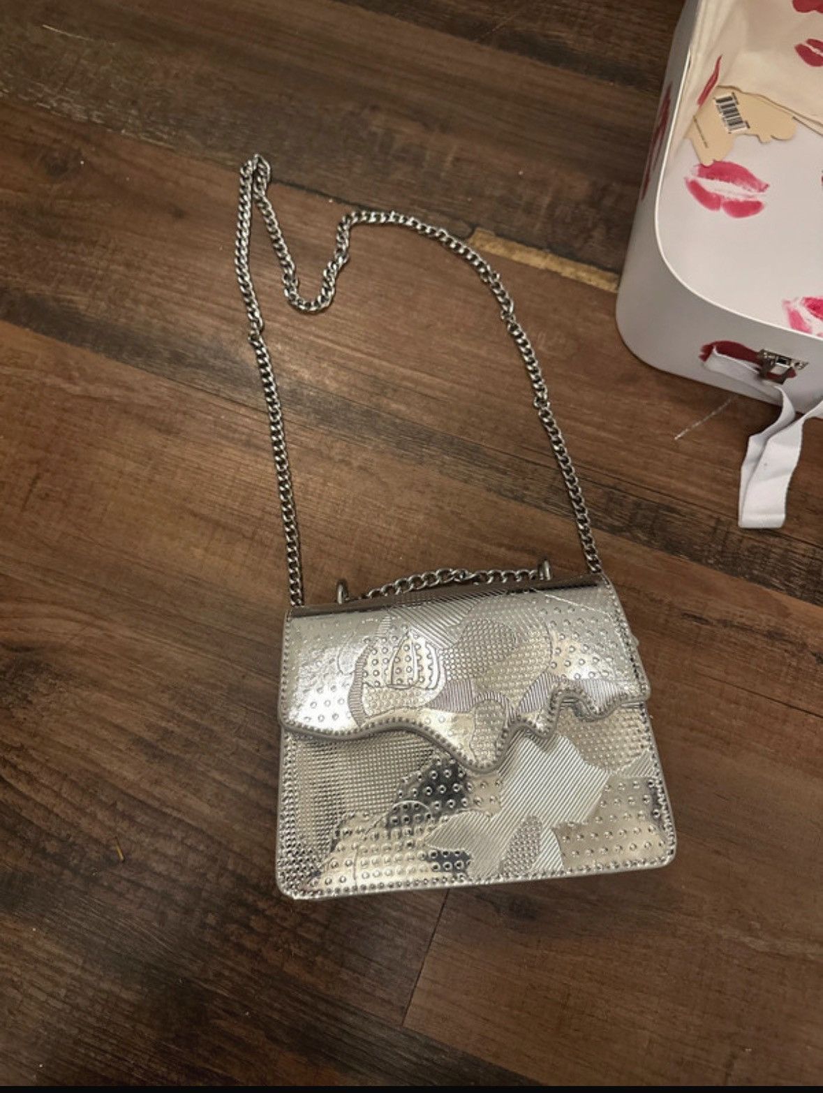 KidSuper Silver kissing bag Size ONE SIZE - 1 Thumbnail