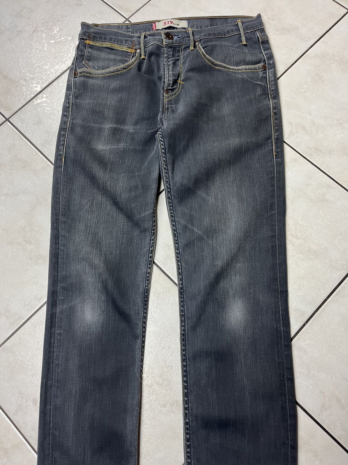 Levi's × Vintage Vintage Levi’s 519 slim denim y2k washed skinny jeans Size US 32 / EU 48 - 4 Thumbnail