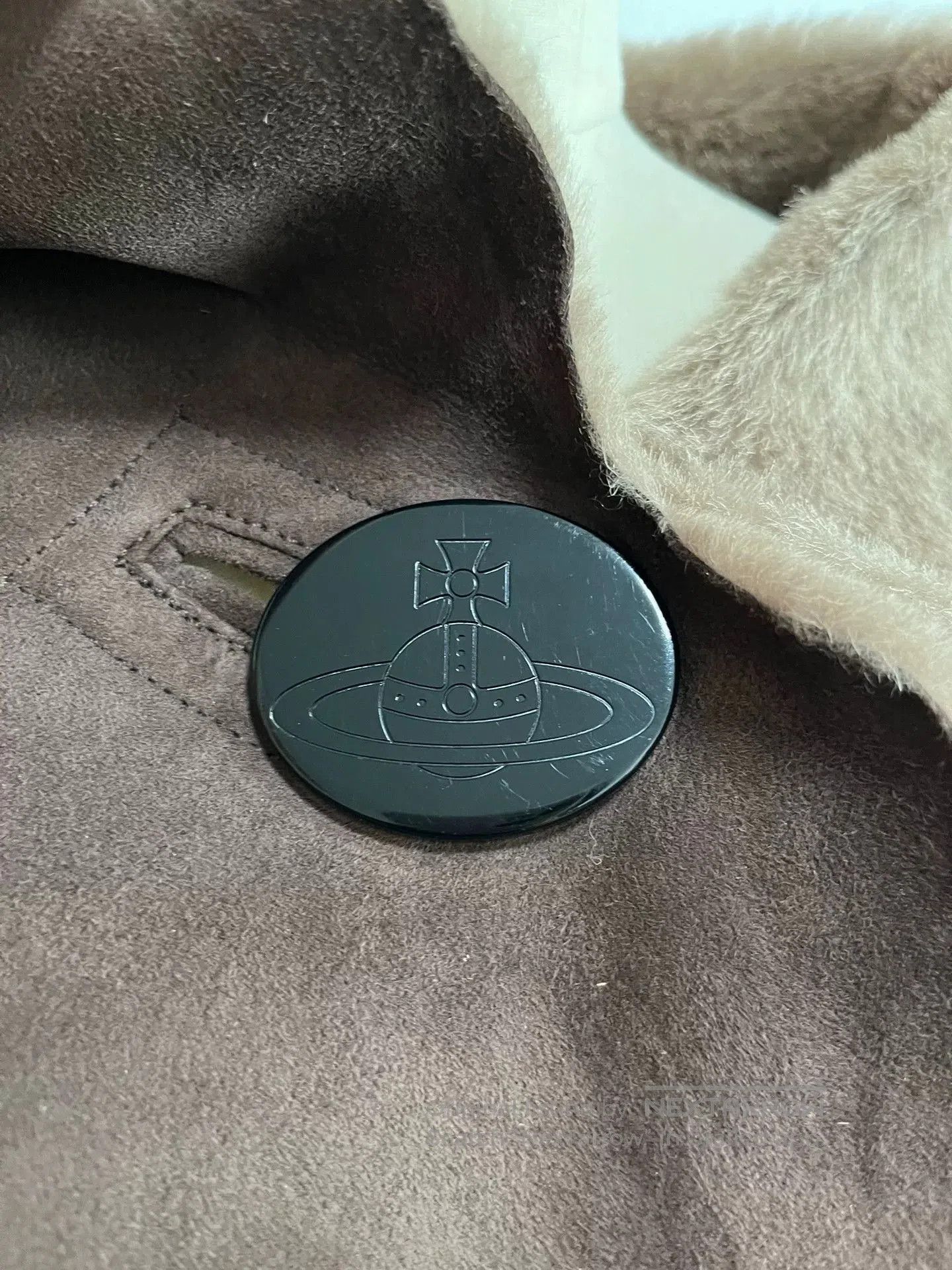 Vivienne Westwood Vivienne Westwood Sheepskin One. Size ONE SIZE - 6 Thumbnail