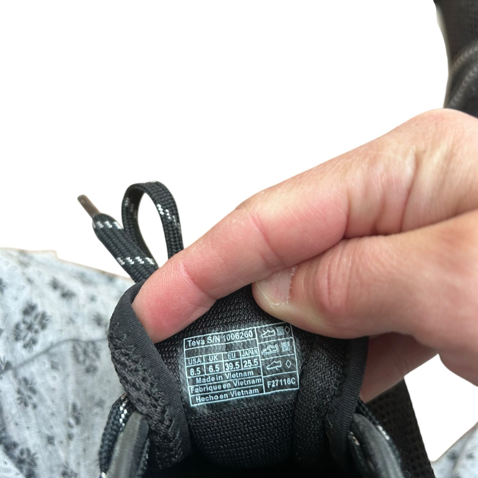 Teva Teva Black Evo Water Shoes Mesh Sneakers Sz 8.5 Size US 8.5 / IT 38.5 - 6 Thumbnail