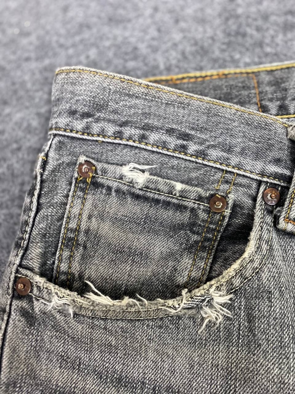 Levi's vintage levis 503 distressed short denim nice design Size US 35 - 11 Thumbnail